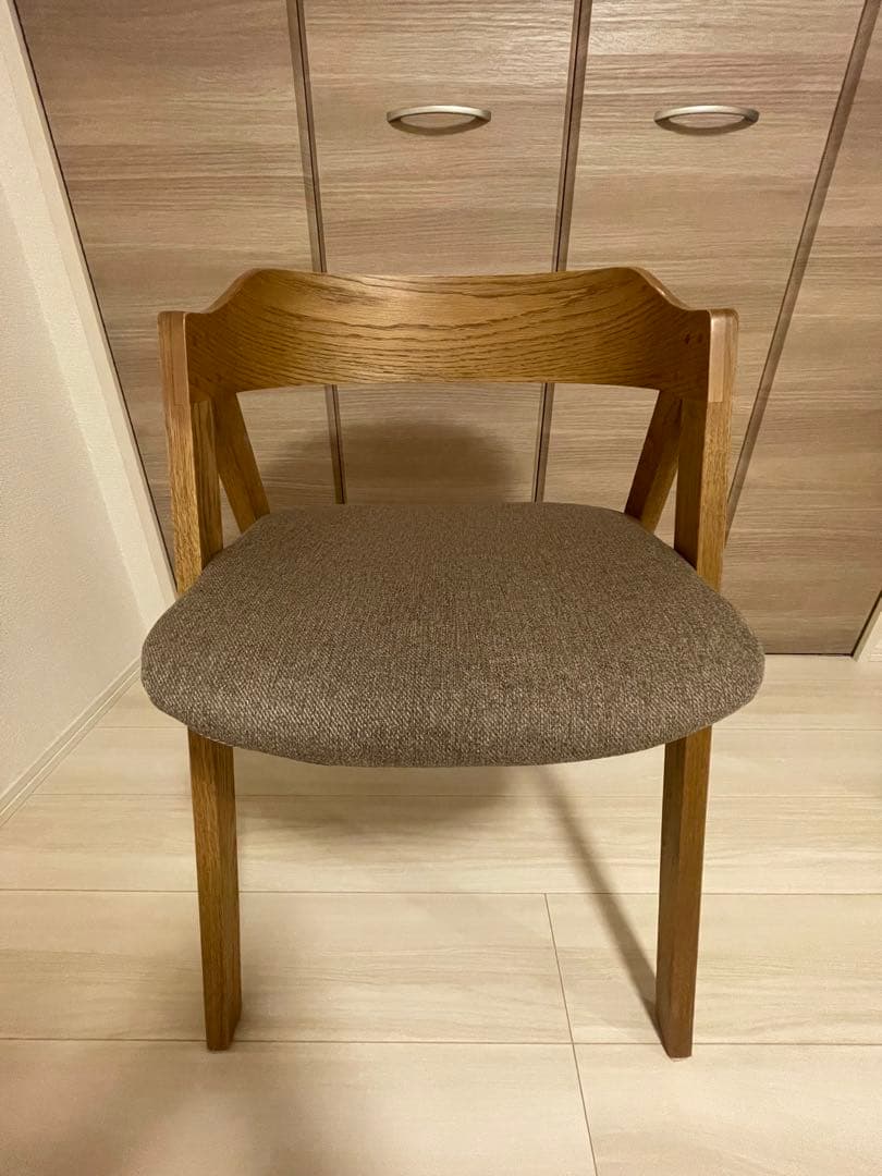 unico　ELEMT(エレムト)　チェア 木脚 ブラウン