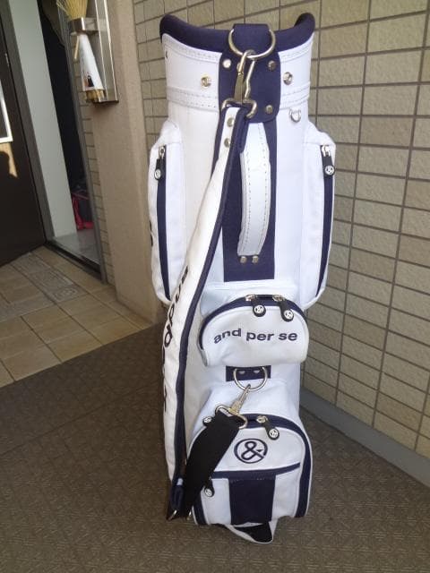 アンパスィ/ and per se 最新キャディバッグ (AUS7204) 美品