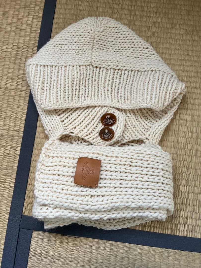 ヴィヴィアンウエストウッド　 ニットフード付きマフラー