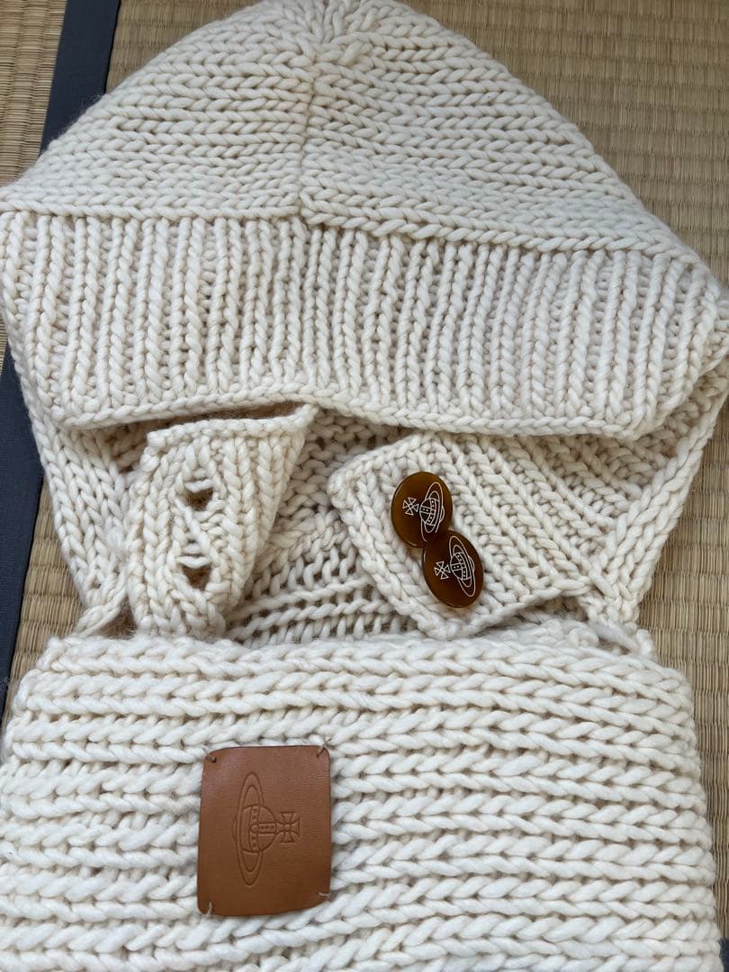 ヴィヴィアンウエストウッド　 ニットフード付きマフラー