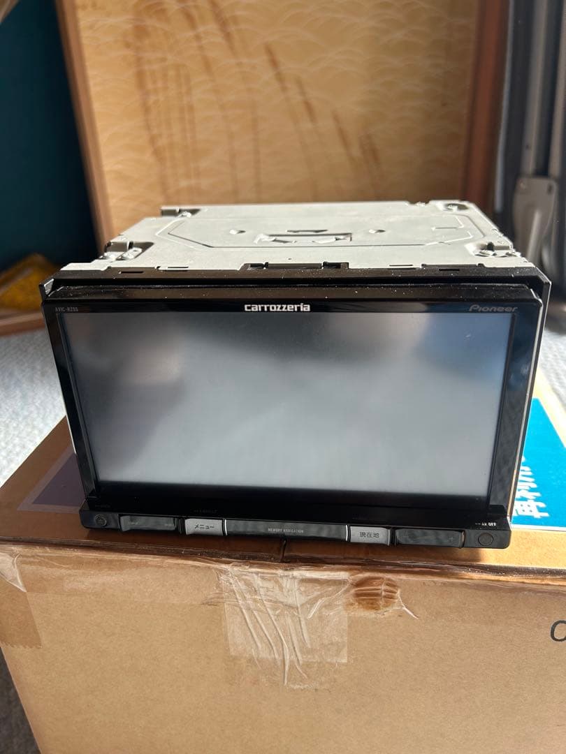 carrozzeria AVIC-RZ55 カーナビゲーション　送料込み