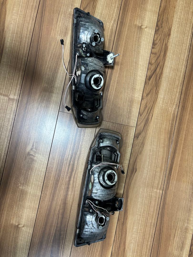 シボレーアストロ　イカリング