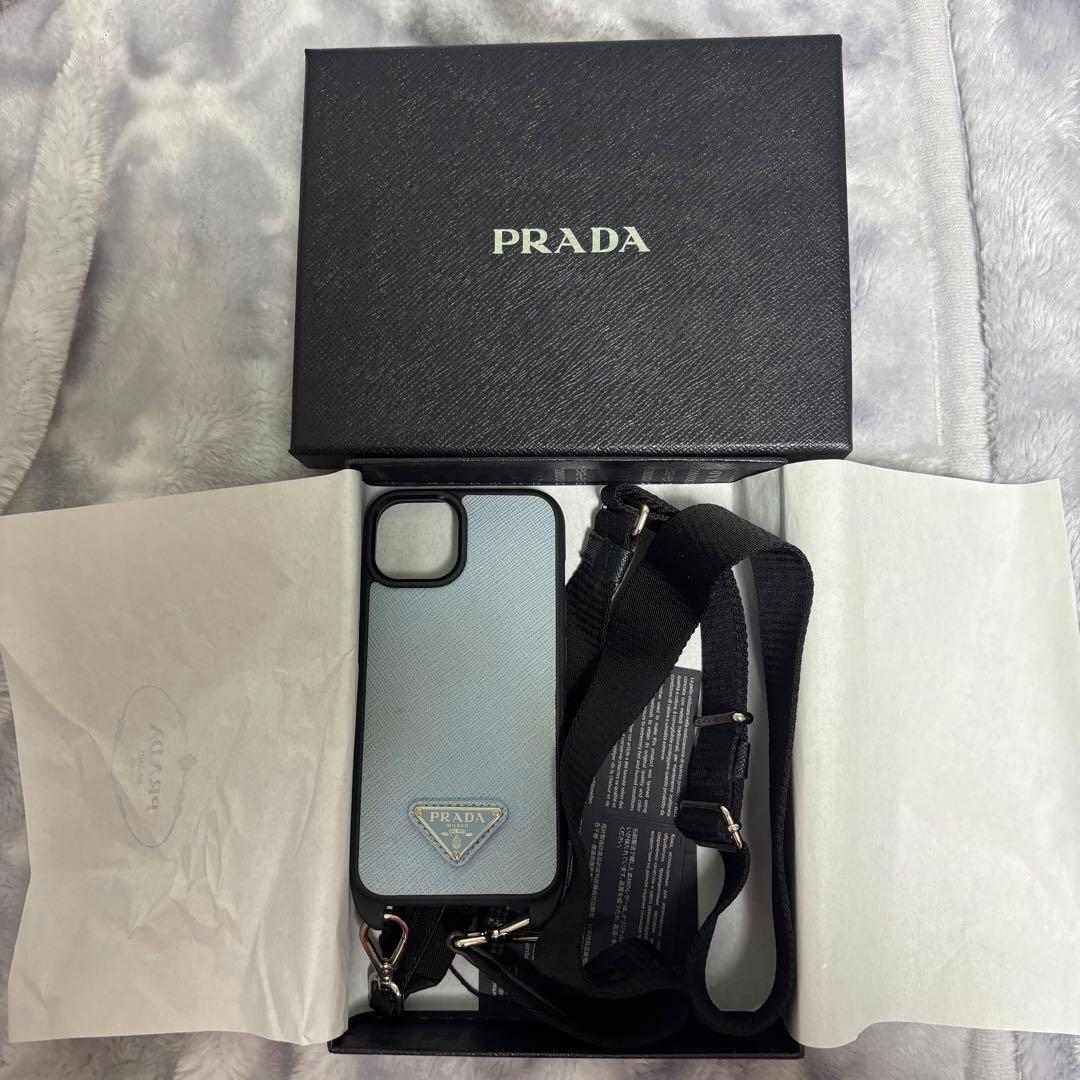 PRADA プラダ iPhone15 ケース 水色 フォンショルダー