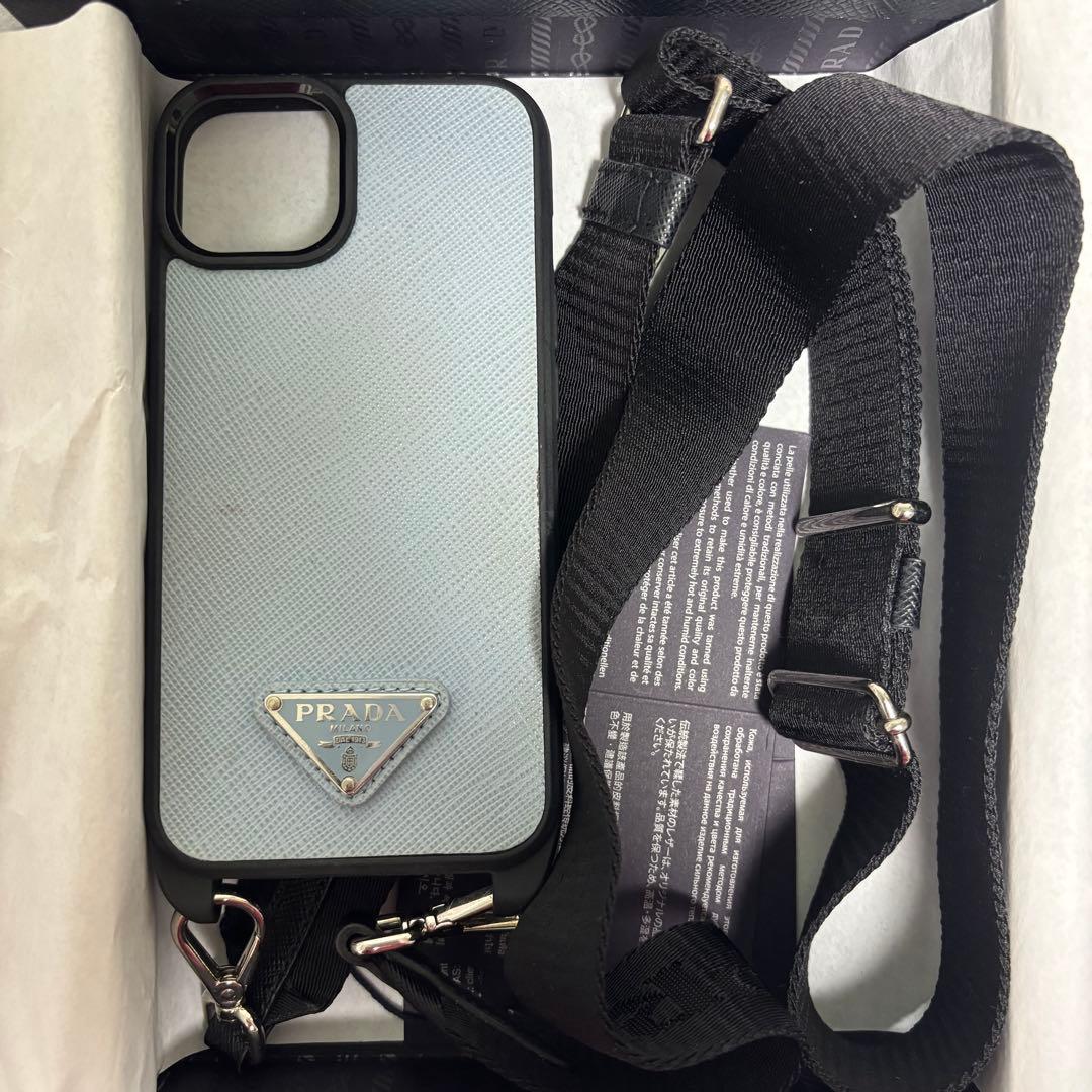 PRADA プラダ iPhone15 ケース 水色 フォンショルダー