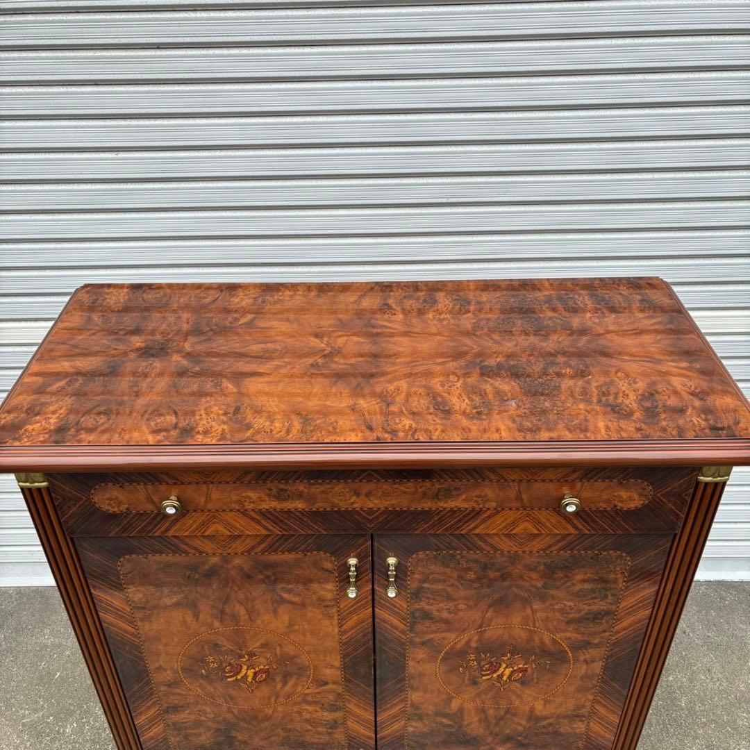 【送料込】イタリア　サルタレッリモビリ　サイドボード　アンティーク家具　ロココ調