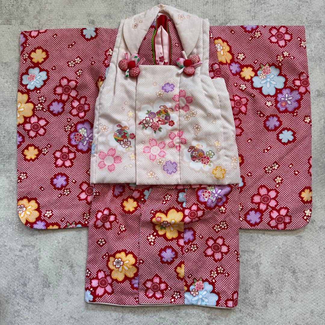 七五三 花ひめ　赤とピンク花柄　三歳　着物　箱付きです