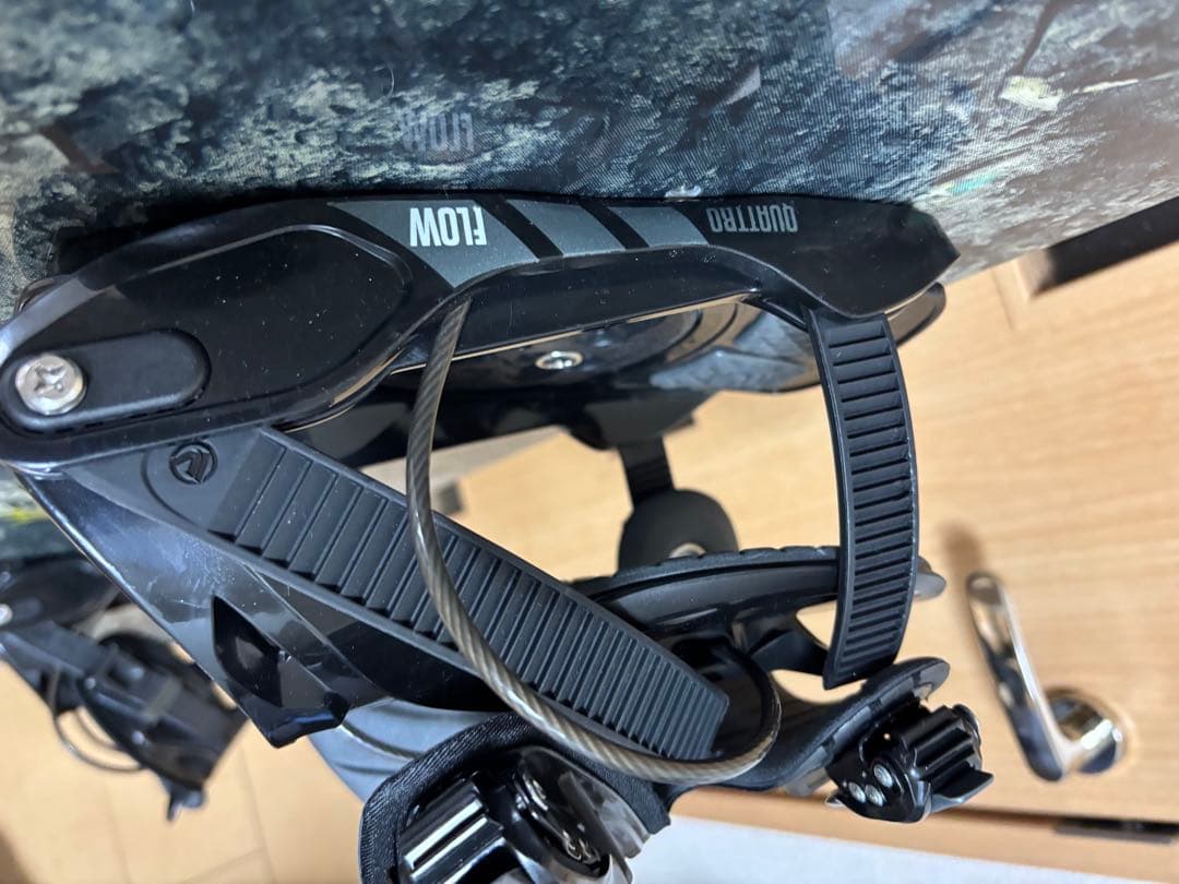 Burton スノーボード バインディング ケース付き