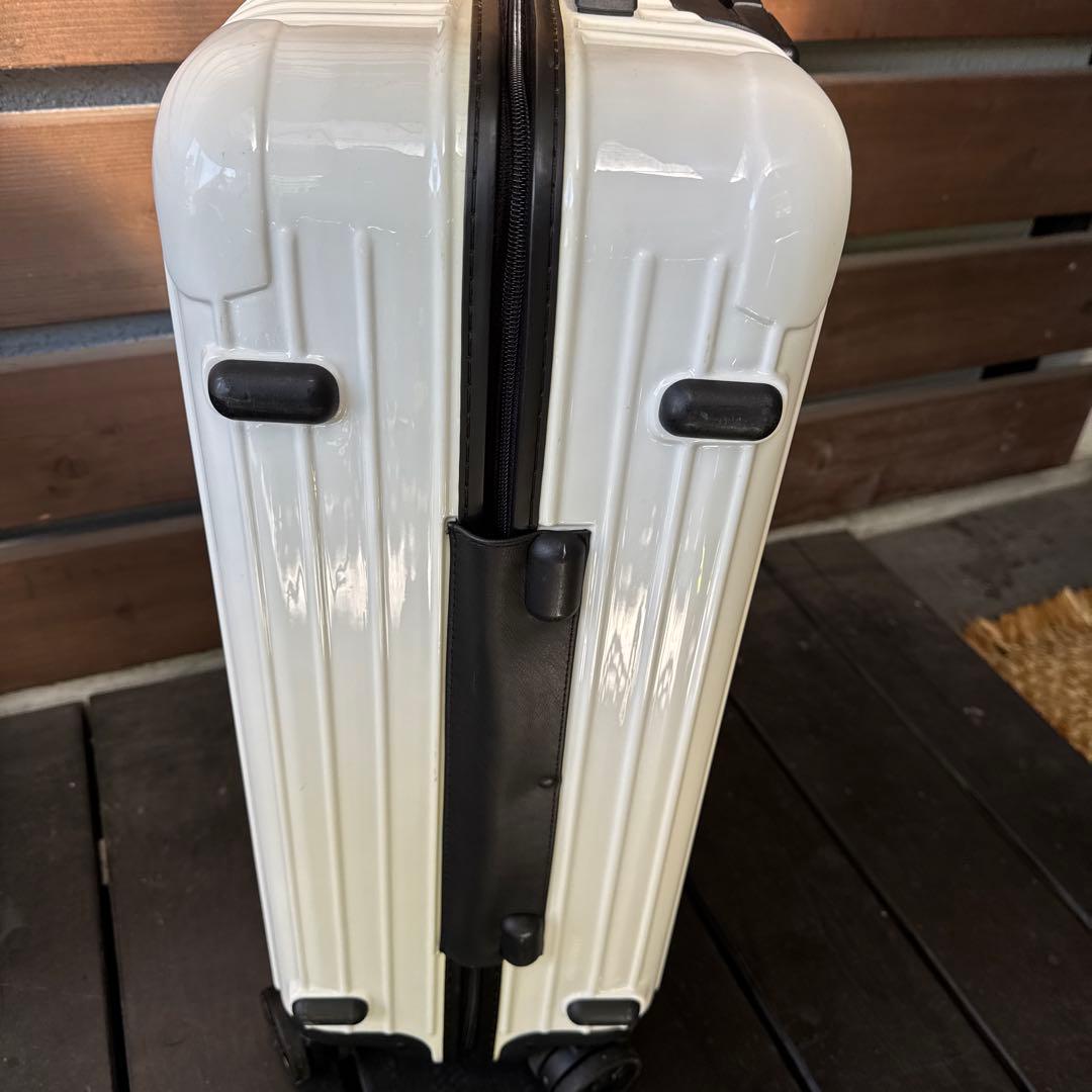 RIMOWA 63L ホワイト キャリーケース no.89840