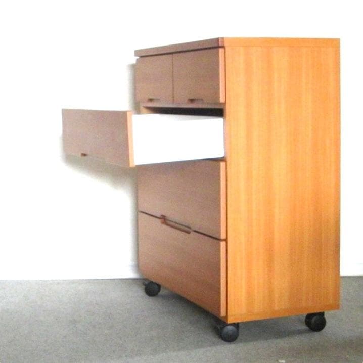 キャスター付き4段チェスト 　別注　ストッパー付