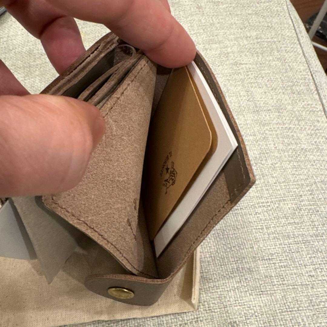 イルビゾンテ　グレー　財布