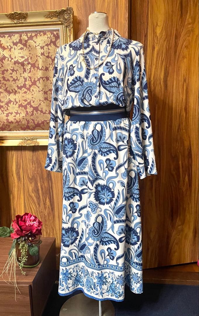 アーモワールカプリス　MEES ワンピース　インポート　素敵な柄ロングワンピース