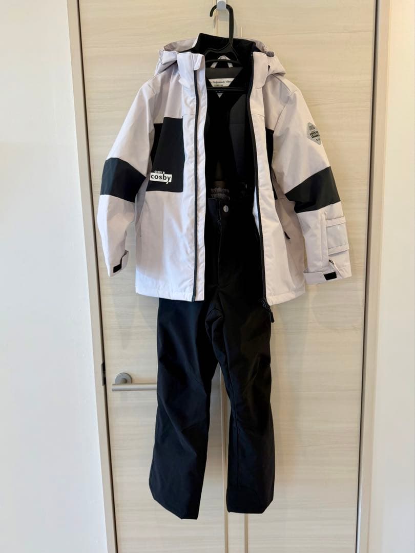 1回のみ使用！cosby 子ども用スキーウェアとその他一式　130センチ