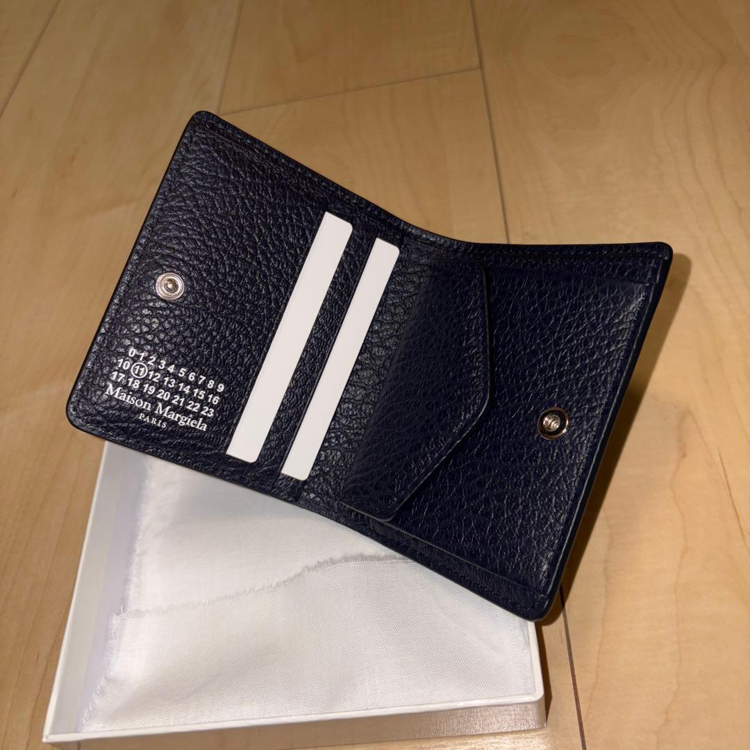 【新品】メゾン マルジェラ　レザー ポッパー ウォレットS56UI0140 紺色