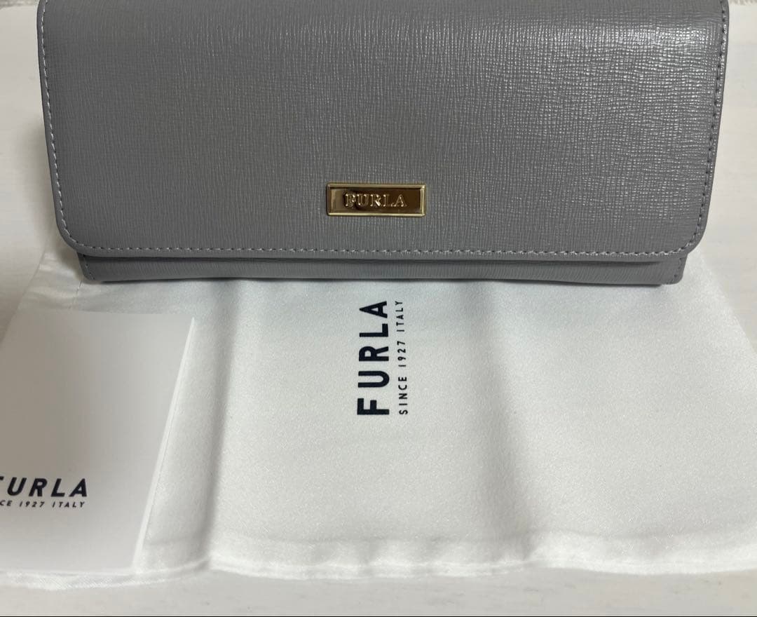 ゆ*か様 FURLA グレー 長財布 フラップ式 PS81CL0 B30000