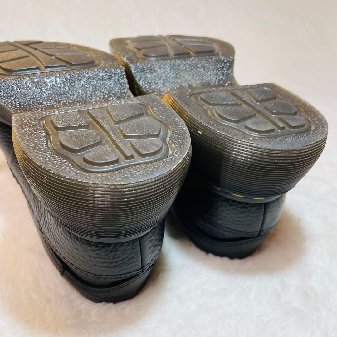 現行品 ドクターマーチン BUZZ メリージェーン 厚底 シボ革 ストラップ 黒