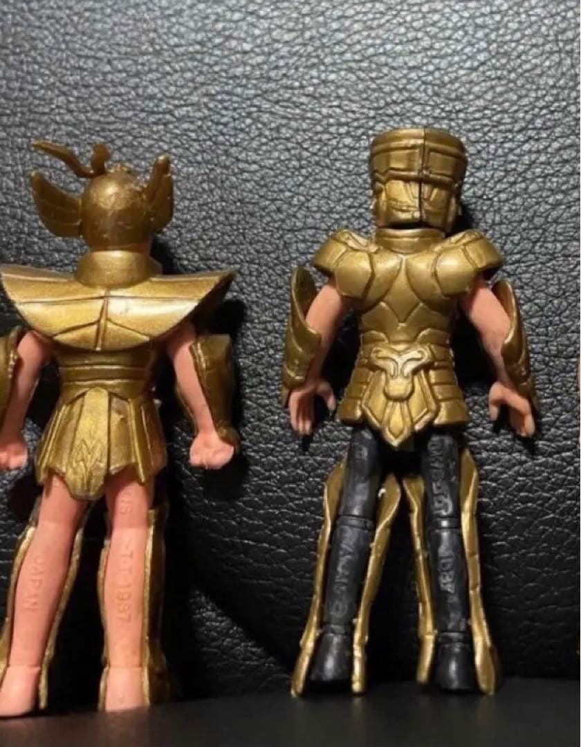 バンダイ　聖闘士星矢　クロスアップタイプ　黄金聖闘士　4体セット　SP