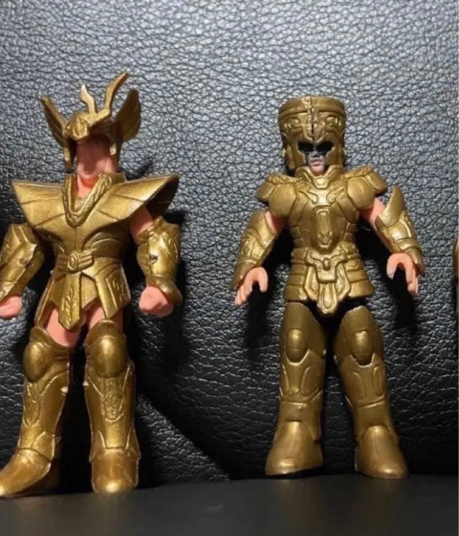 バンダイ　聖闘士星矢　クロスアップタイプ　黄金聖闘士　4体セット　SP