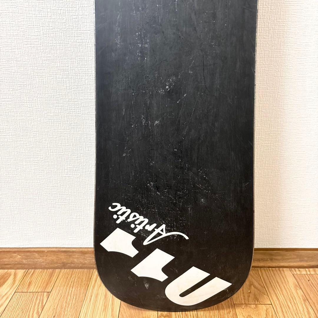 011 Artistic DOUBLE 143 スノーボード