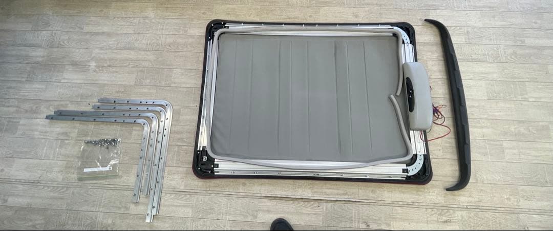 【希少】　ベバストサンルーフ　ホランディア400デラックス 電動ラグトップ