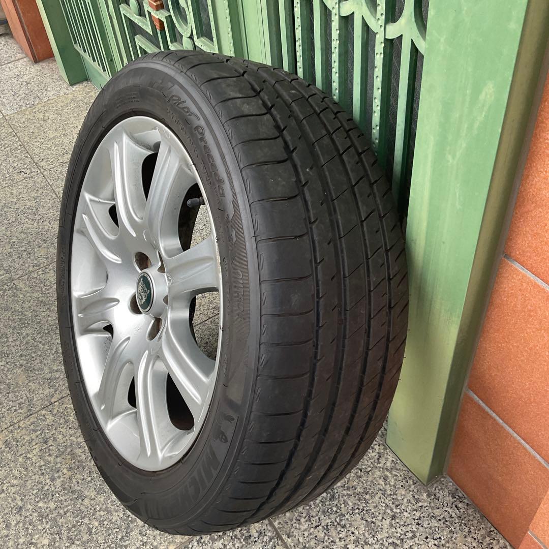 ジャガー XJ 18インチホイールとタイヤ