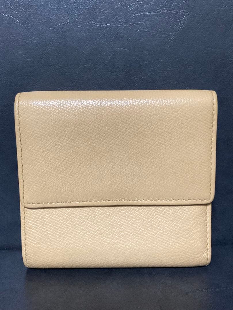 CHANEL シャネル　ココボタン　コンパクト 財布 ココマーク　ベージュ