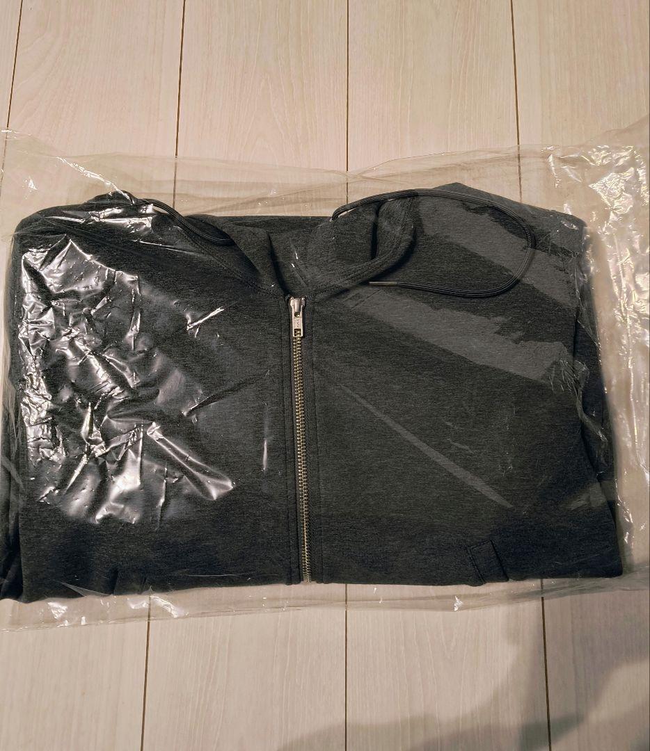 新品未使用　Spick and Spanストレッチジップフードパーカー