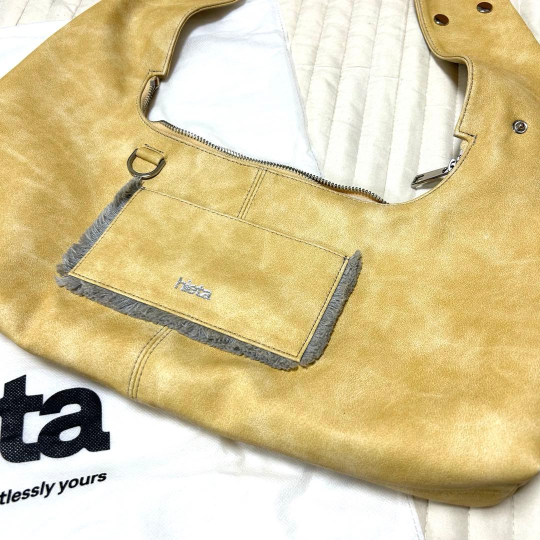 早い者勝ち！！hieta Tine butter バッグ 大