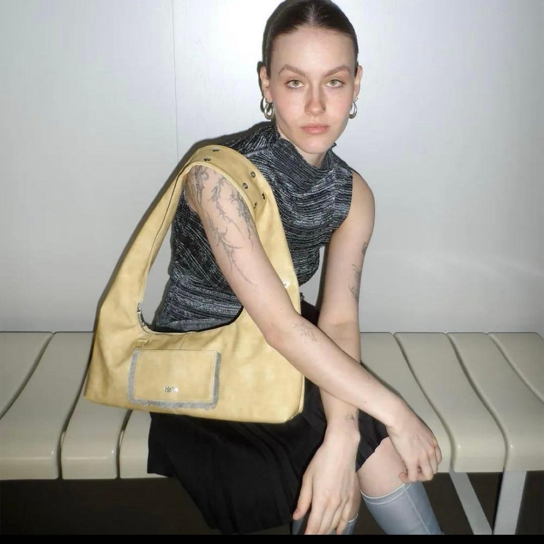 早い者勝ち！！hieta Tine butter バッグ 大