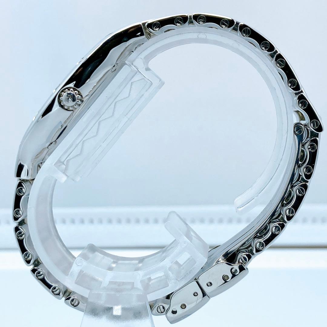 626 エベル　リシン　9012431 トノー　スモセコ　デイト　腕時計