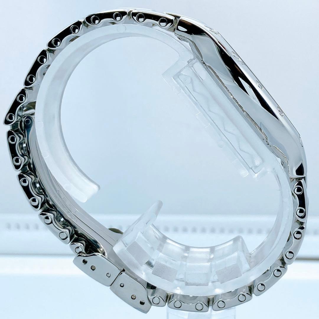 626 エベル　リシン　9012431 トノー　スモセコ　デイト　腕時計