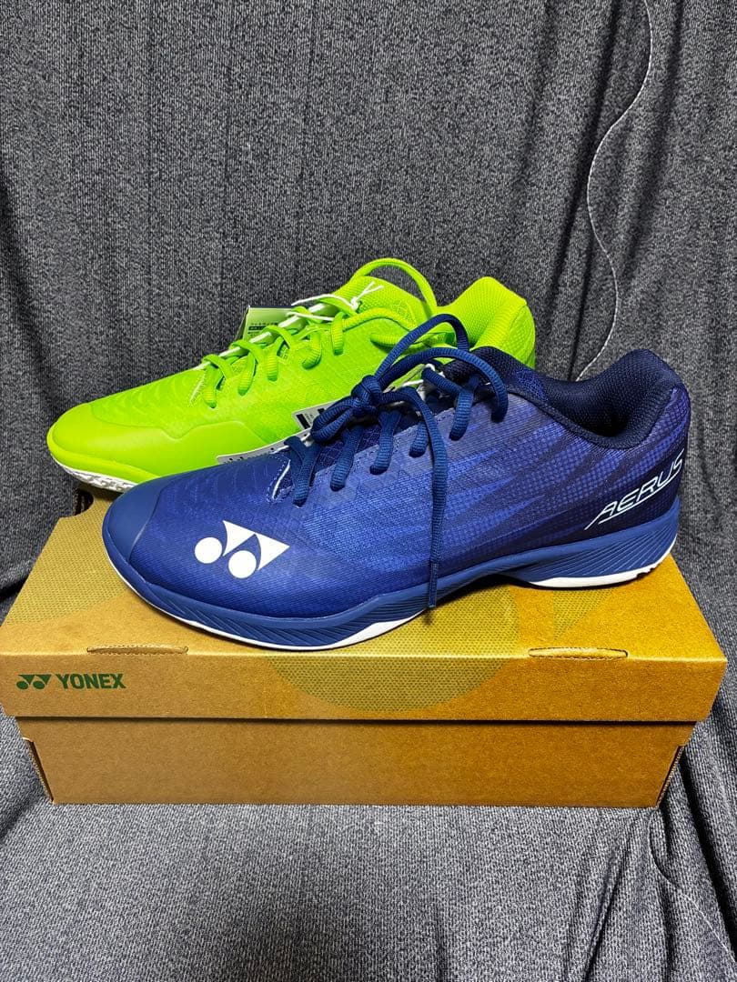 ヨネックス　バドミントン　シューズ　左右非対称　26.5 バカ履き　エアラスＺ