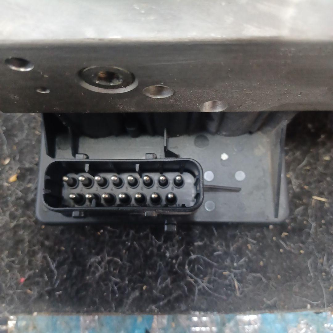 メルセデス・ベンツ W202 W208 R170 ABSポンプアクチュエーター