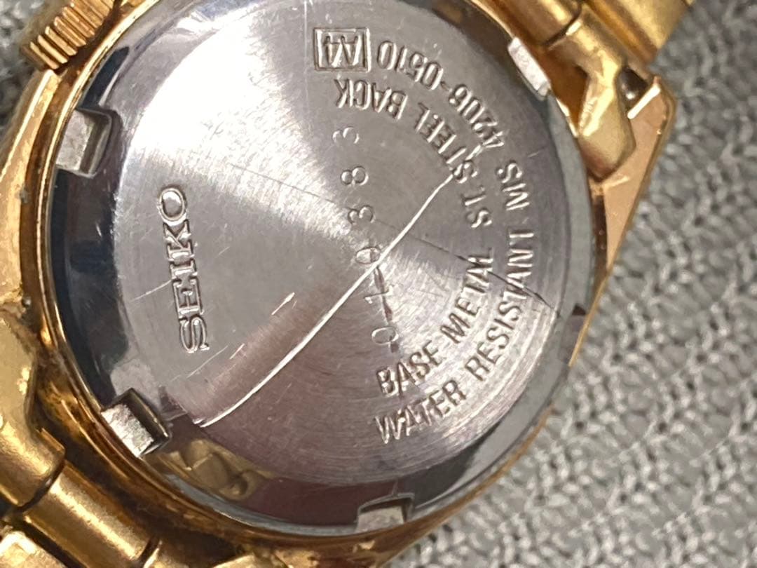 SEIKO 時計 ゴールド