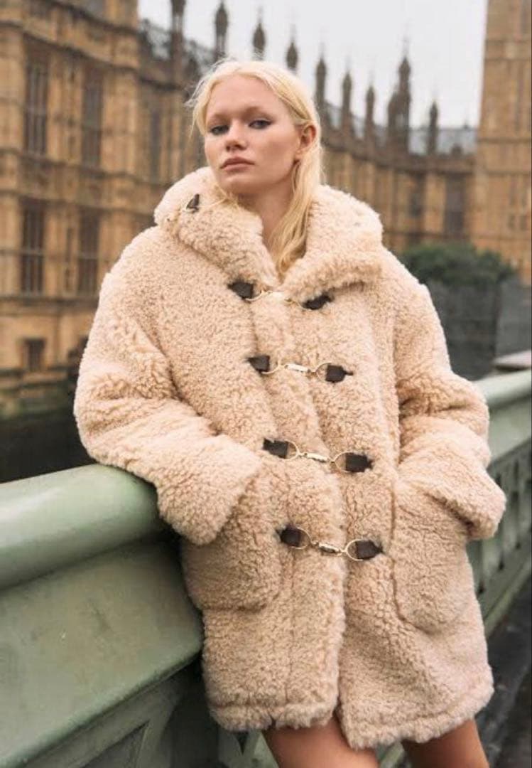 the toe コート 早い者勝ち‼️