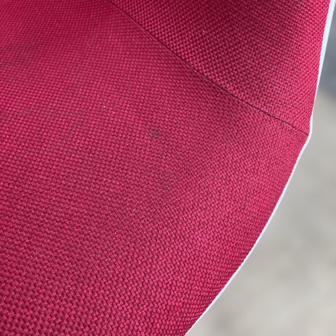 64convページハーマンミラー　イームズチェア（Eames Chair）