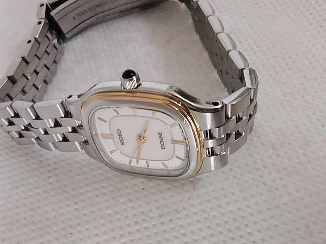 【電池新品、年差10秒、美品】SEIKO セイコー　エクセリーヌ　白蝶貝ダイヤル