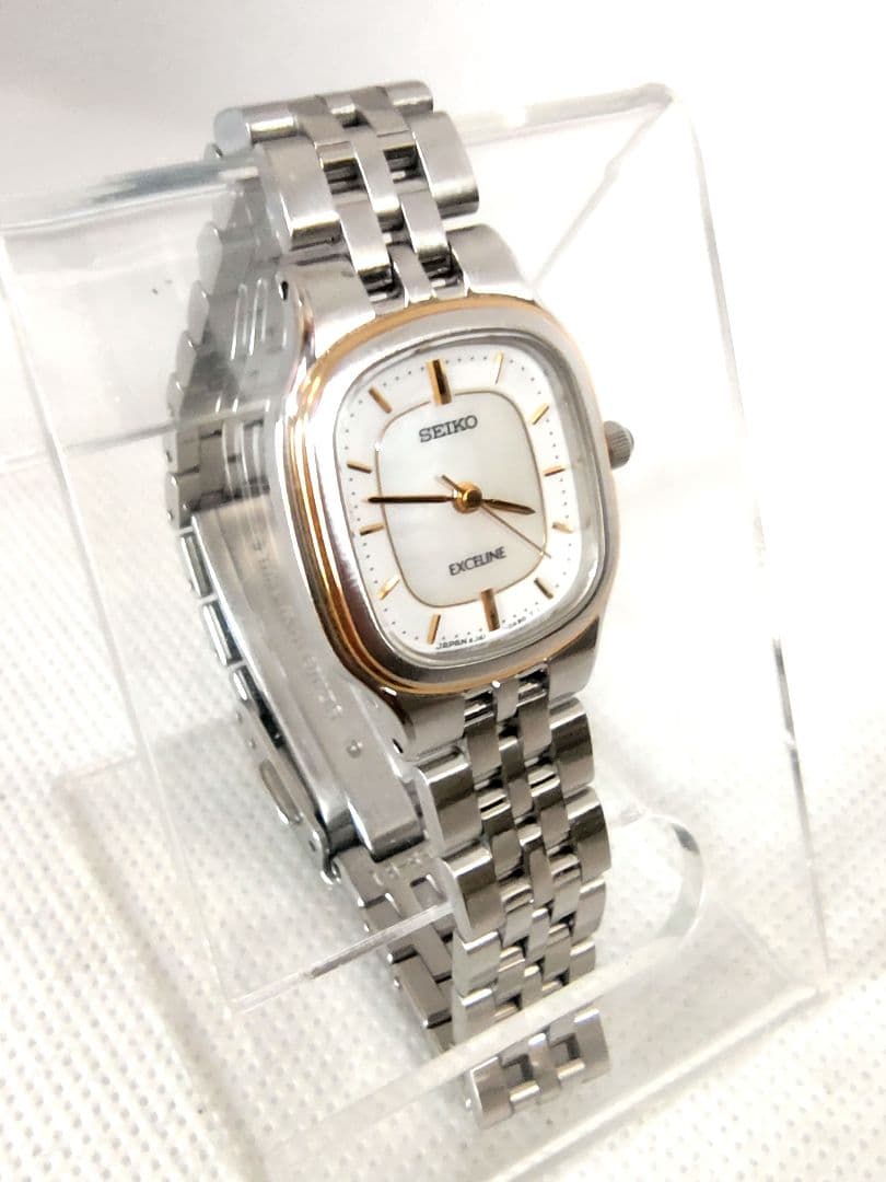 【電池新品、年差10秒、美品】SEIKO セイコー　エクセリーヌ　白蝶貝ダイヤル
