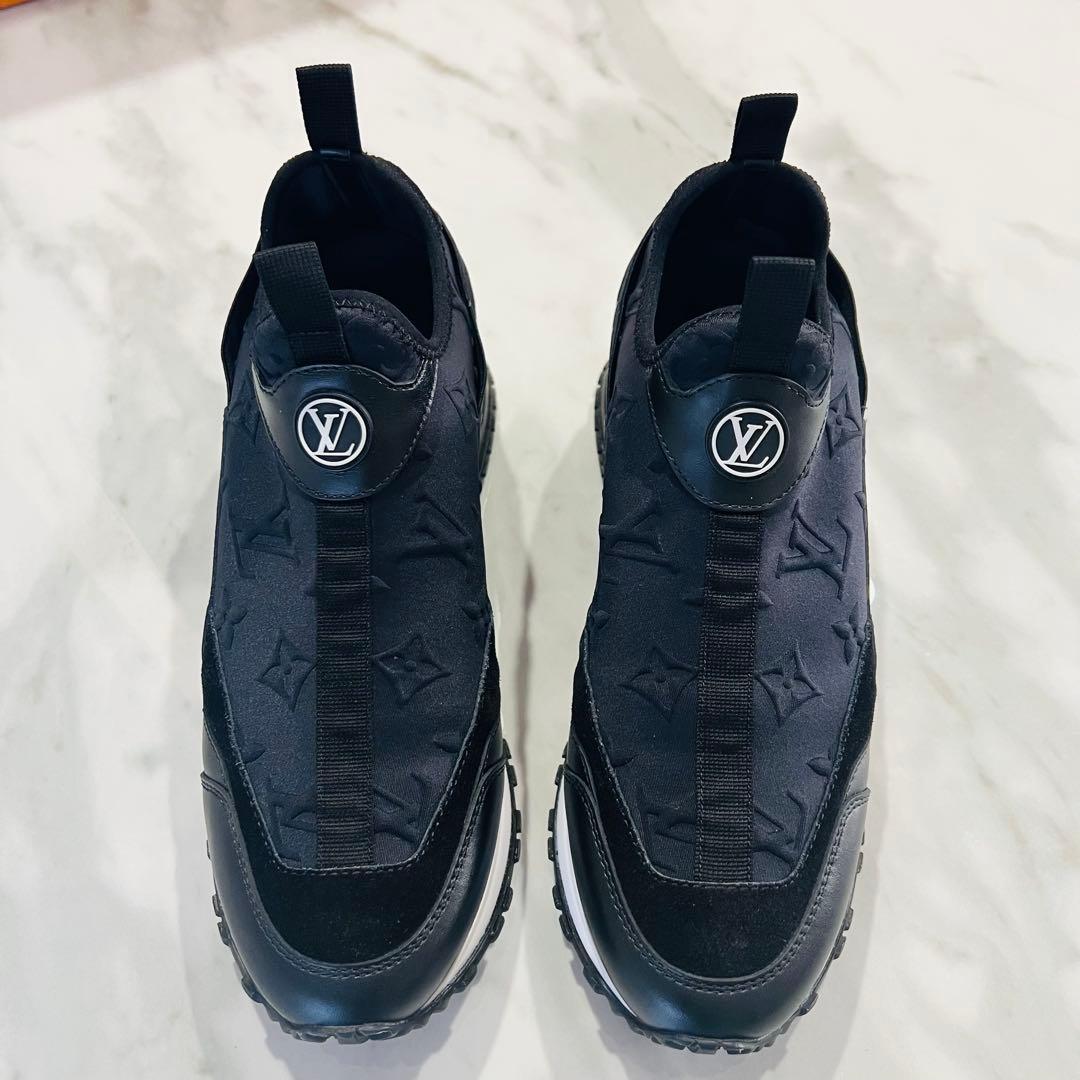 ルイヴィトン　ランアウェイ　モノグラム　スニーカー　ブラック　37サイズ