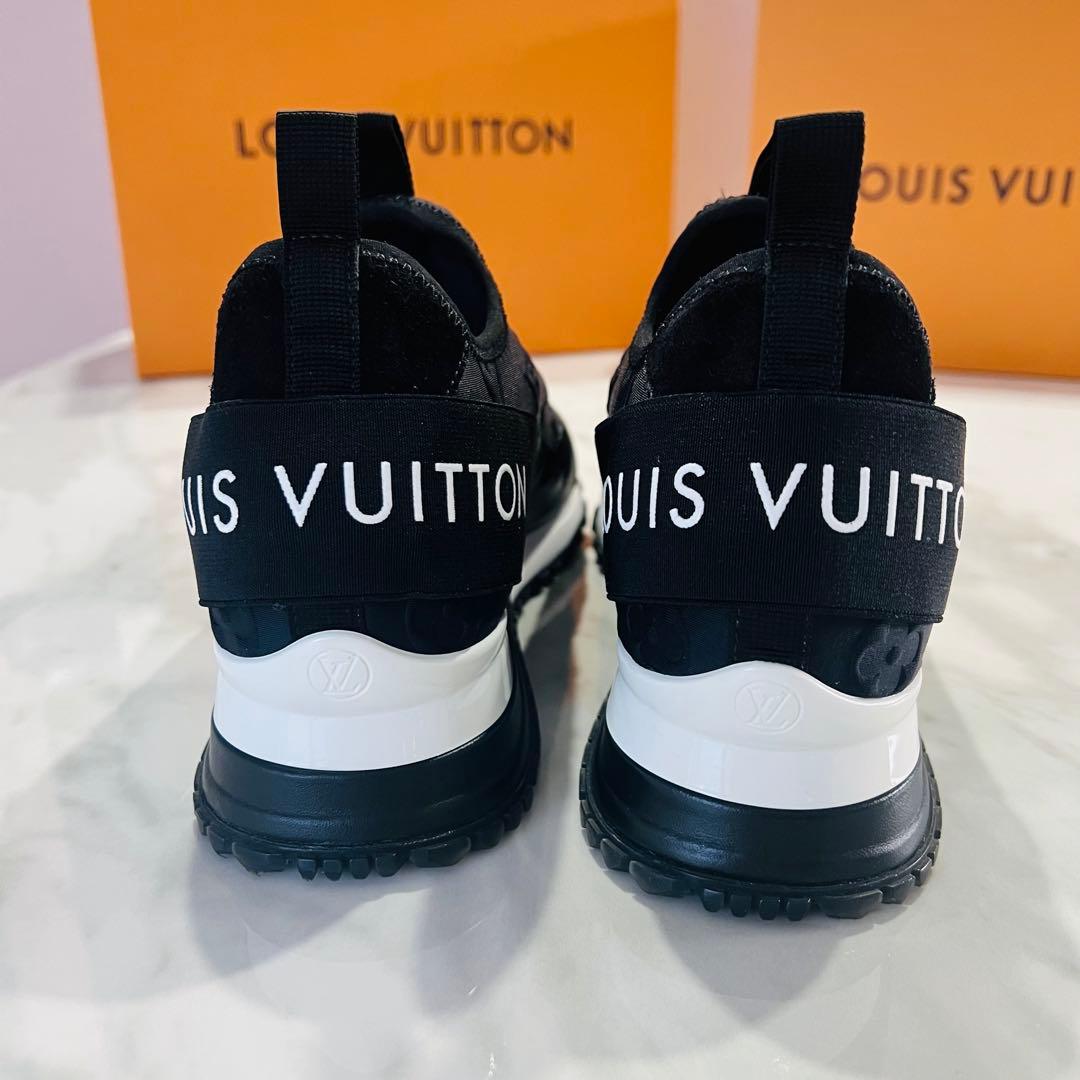 ルイヴィトン　ランアウェイ　モノグラム　スニーカー　ブラック　37サイズ