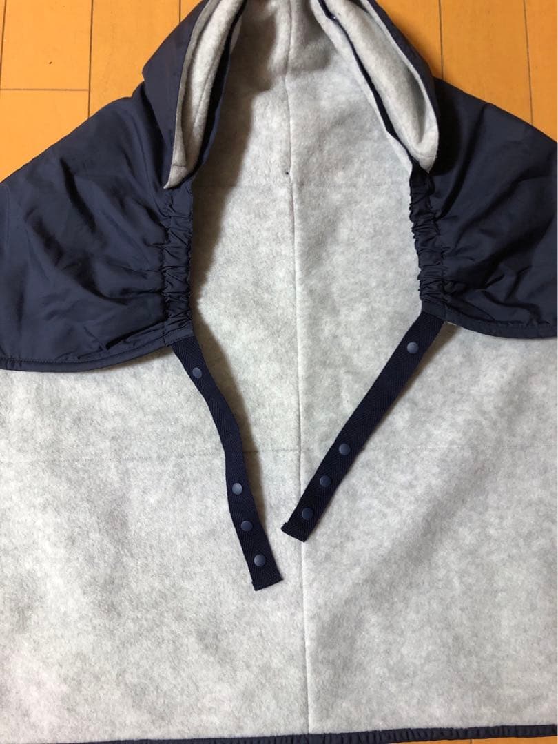 n*a様 【新品未使用タグ付き】3WAYブランケット　ファミリア