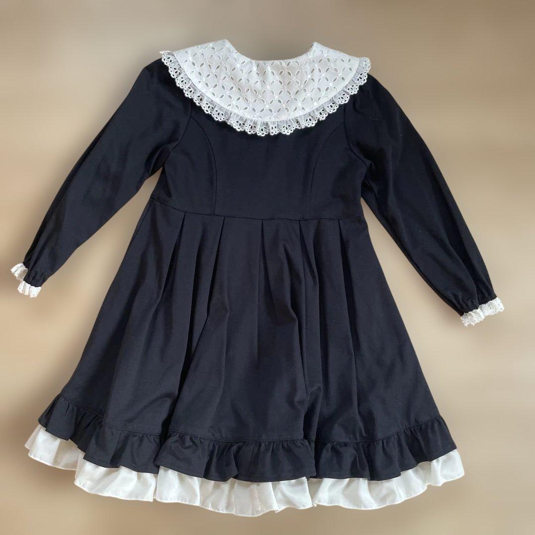 Shirley Temple 黒いフリル付きドレス 120cm