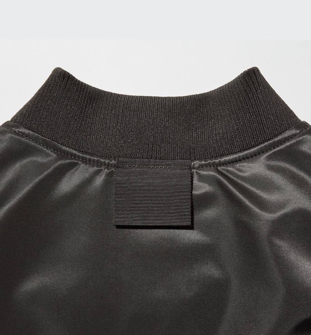 新品未使用UNIQLO ＋J ハイブリッドダウンオーバーサイズ