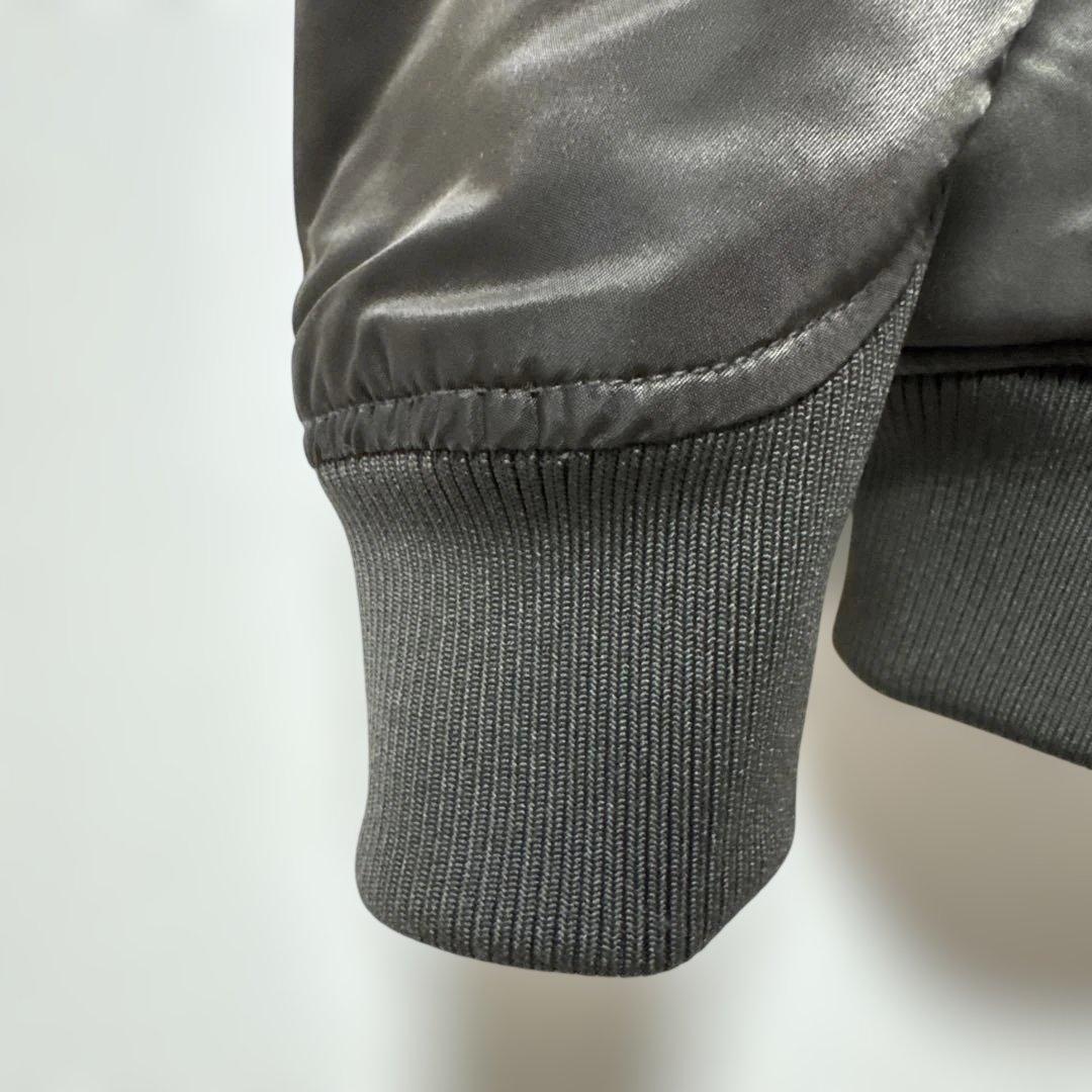 新品未使用UNIQLO ＋J ハイブリッドダウンオーバーサイズ