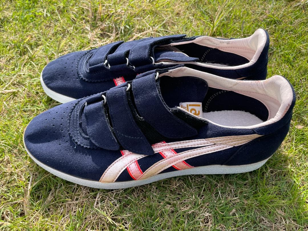 【未使用】ASICS アシックストレーニングシューズ　TGV950 日本製