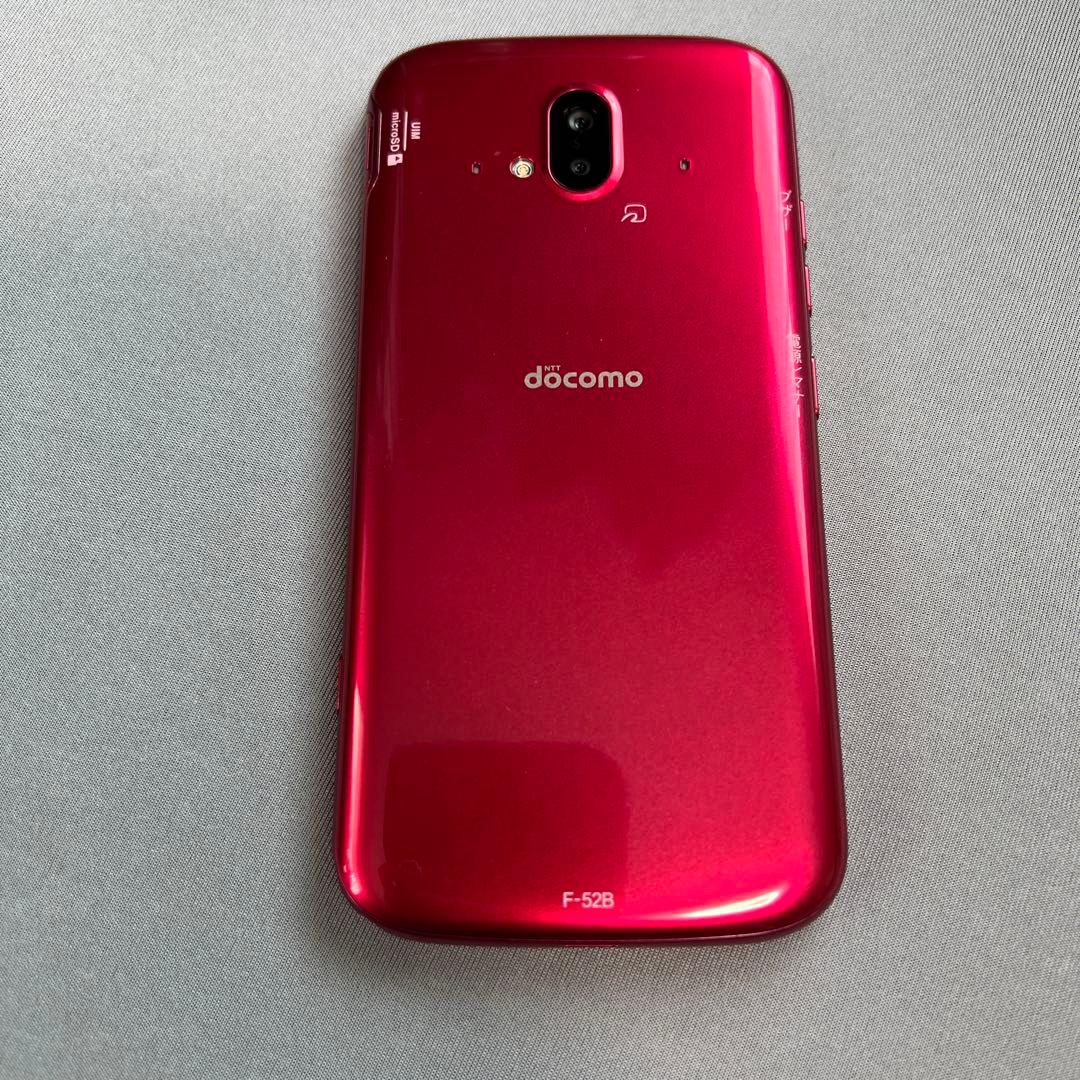 らくらくスマートフォン　F-52B simフリー　ピンク