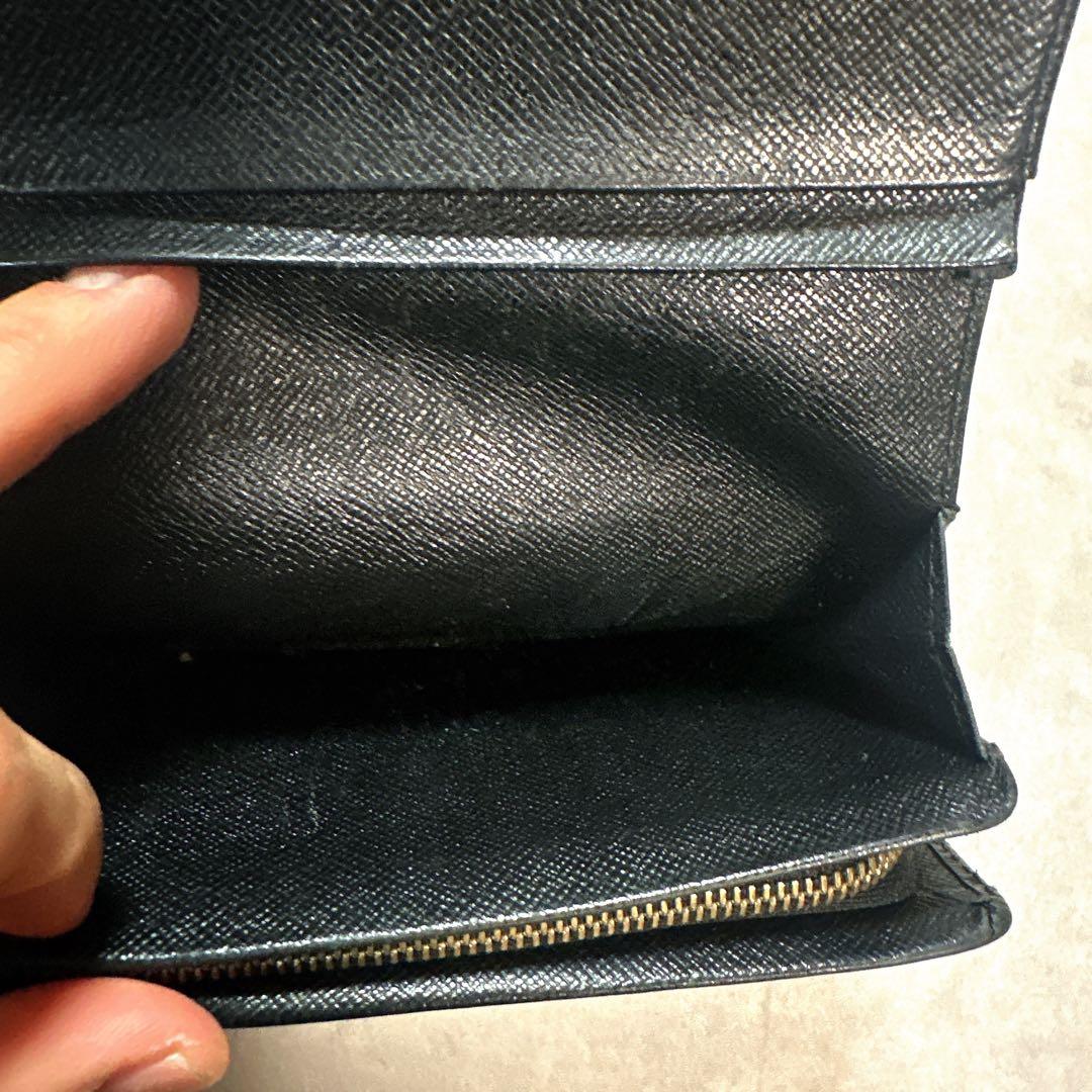 LOUIS VUITTON エピ M63502 ポルト モネ・ビエ トレゾール