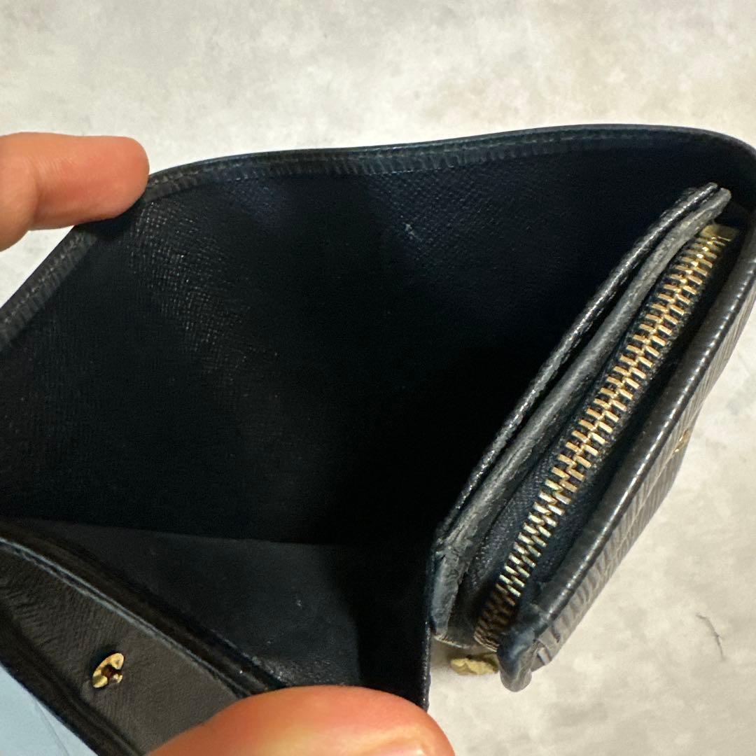 LOUIS VUITTON エピ M63502 ポルト モネ・ビエ トレゾール