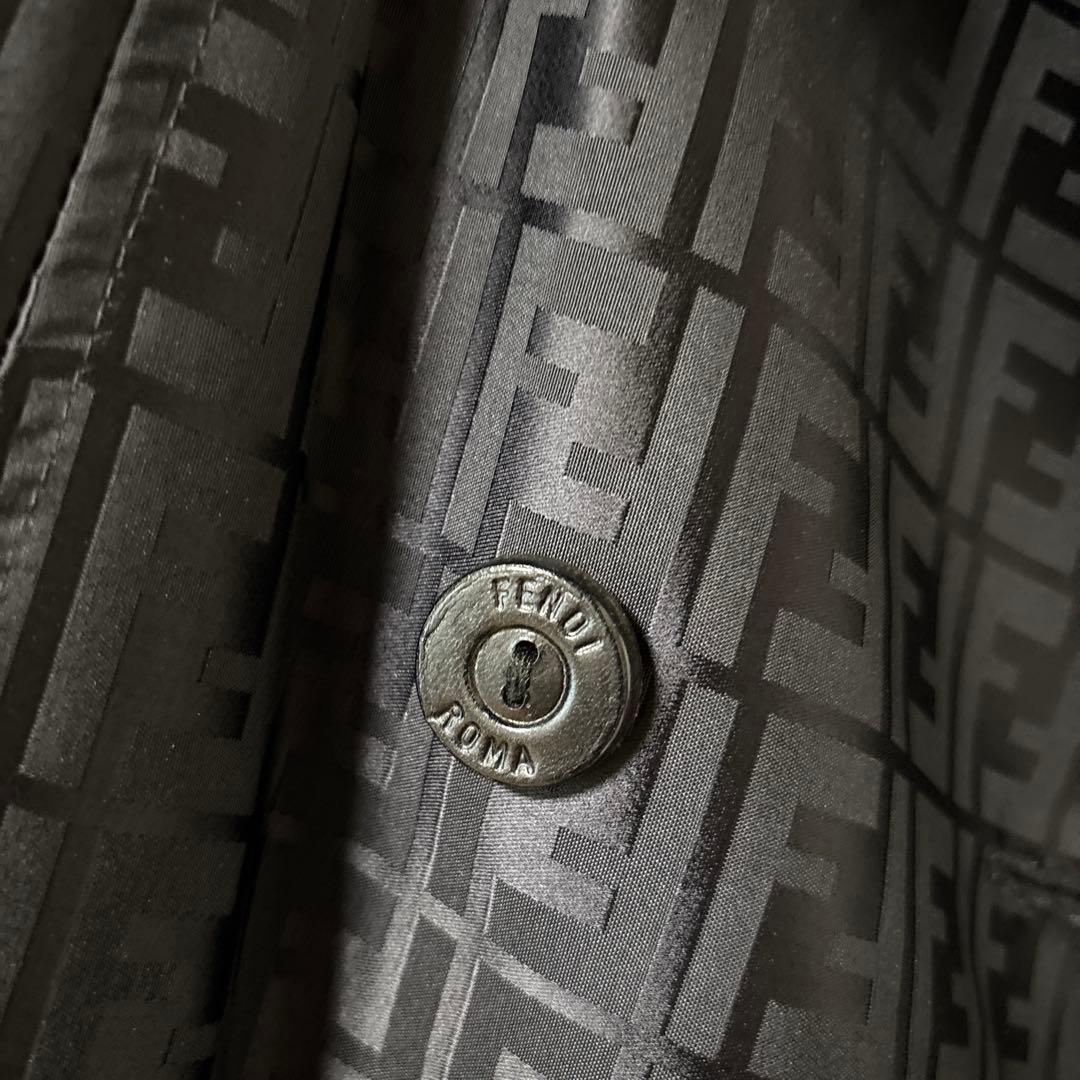 FENDI ブラックロングコート ダブルブレスト