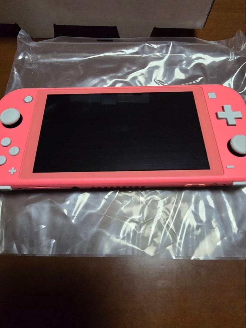 nintendo switch lite 本体 コーラル