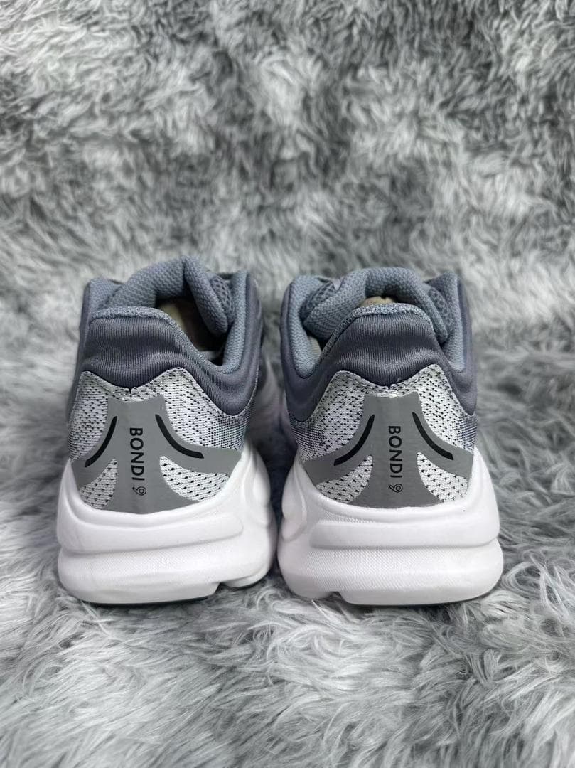 HOKA ONE ONE BONDI9 ボンダイ9スニーカー グレー24.5cm